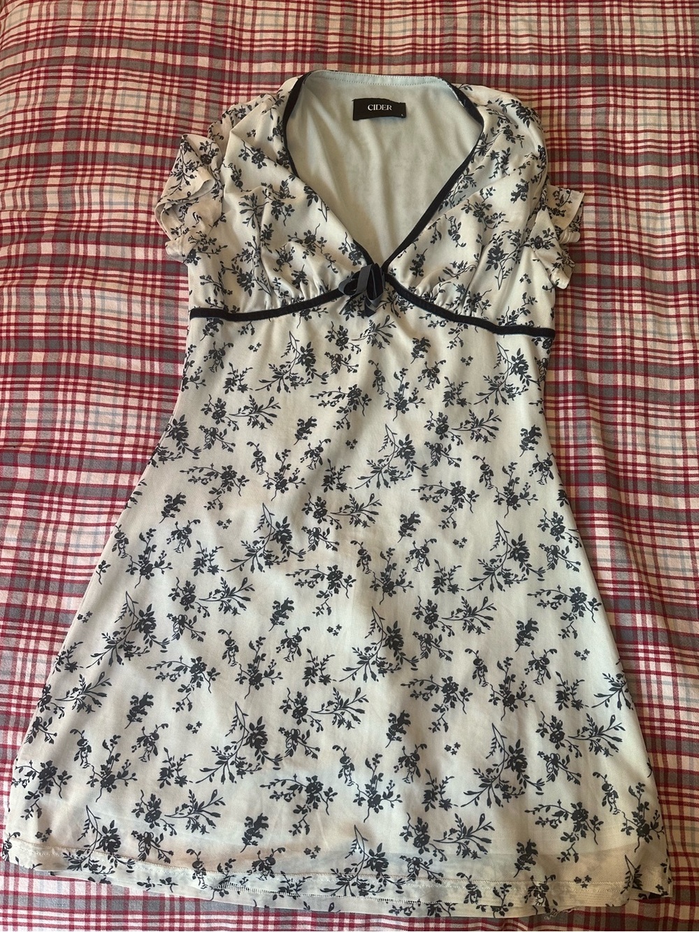 Cider White and Navy Blue Floral Midi Dress